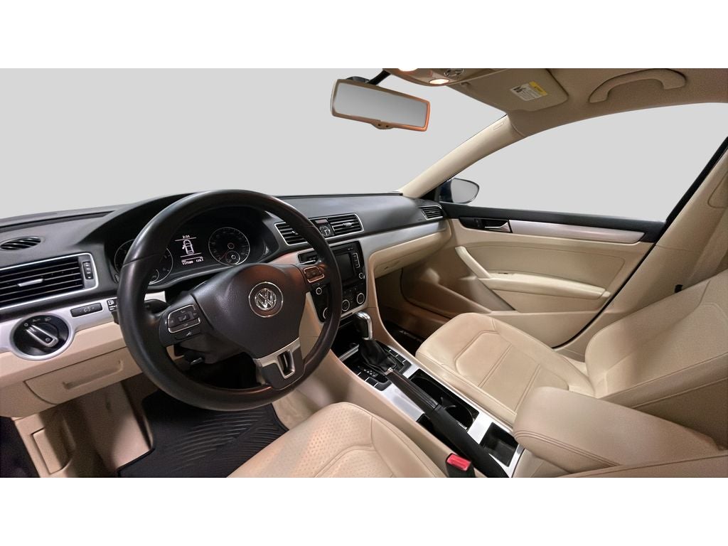 2012 Volkswagen Passat 2.0L TDI SE