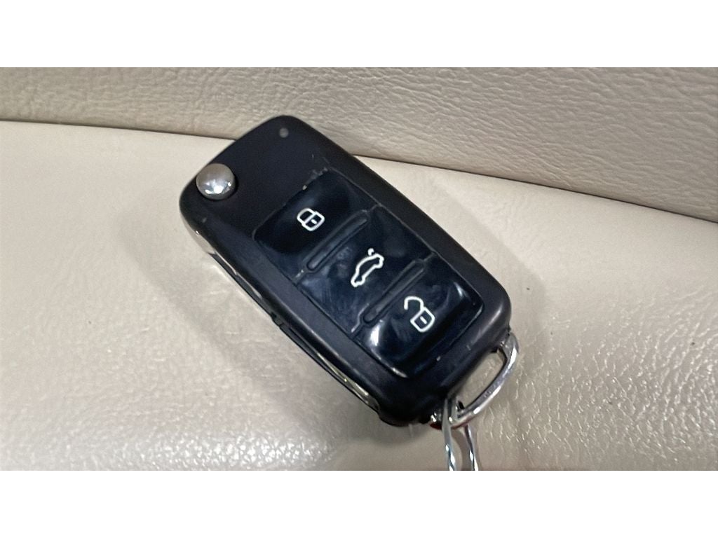 2012 Volkswagen Passat 2.0L TDI SE