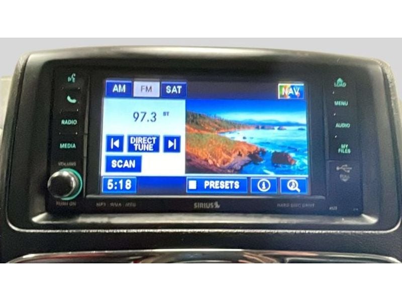 2011 Chrysler Town & Country Touring-L