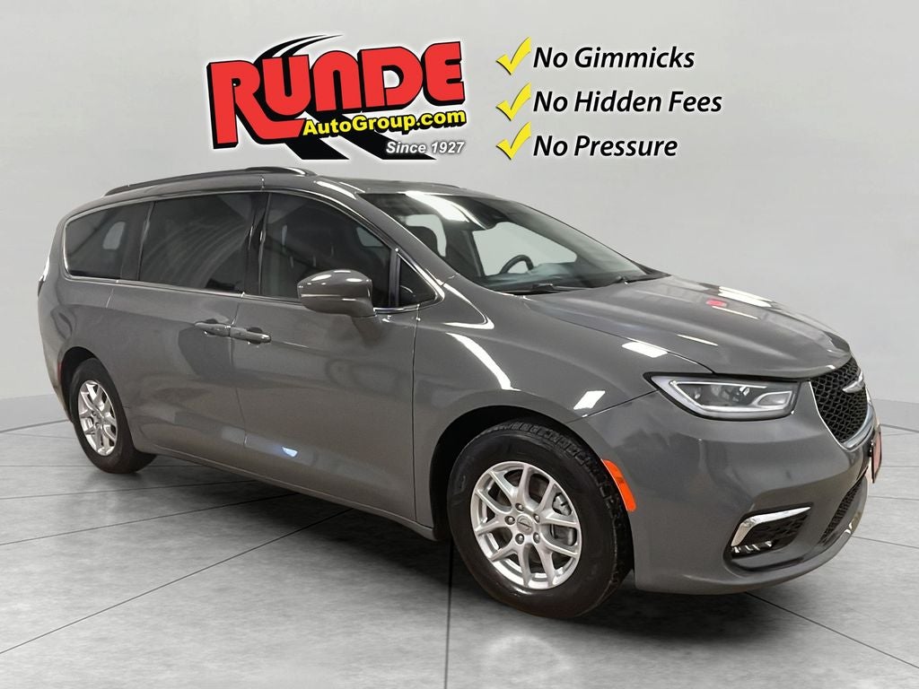 2022 Chrysler Pacifica Touring L