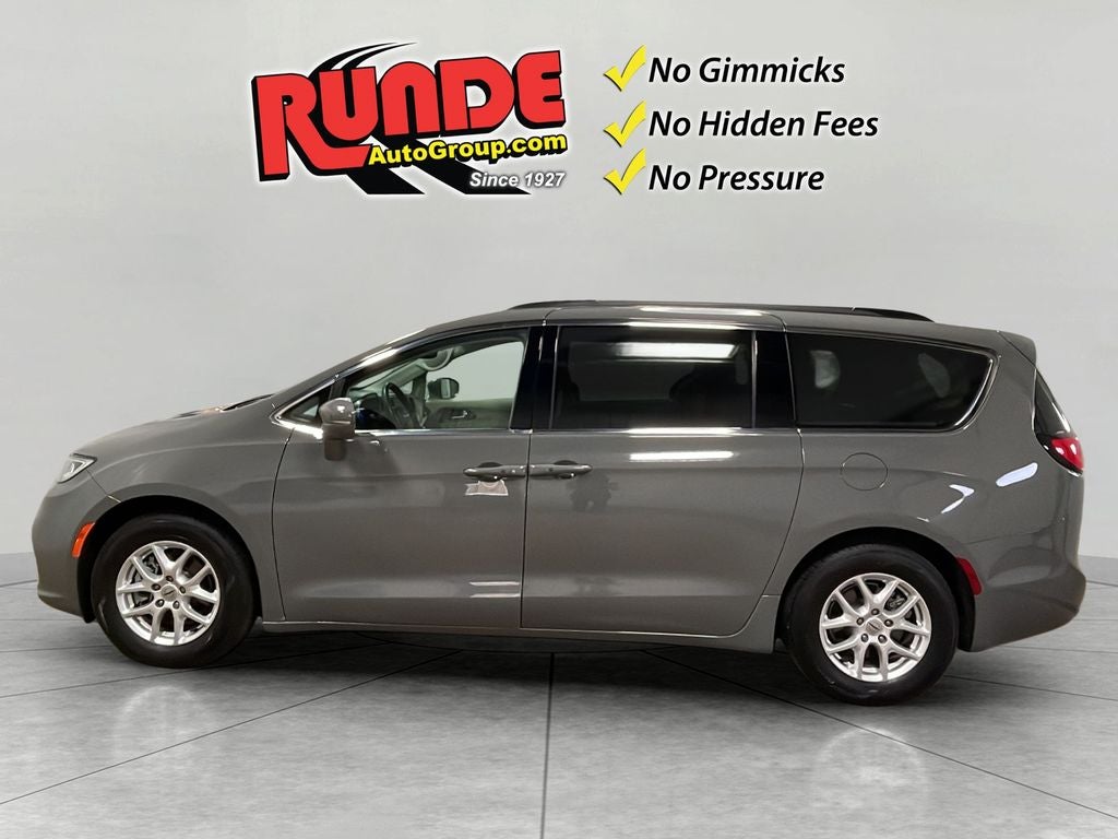 2022 Chrysler Pacifica Touring L