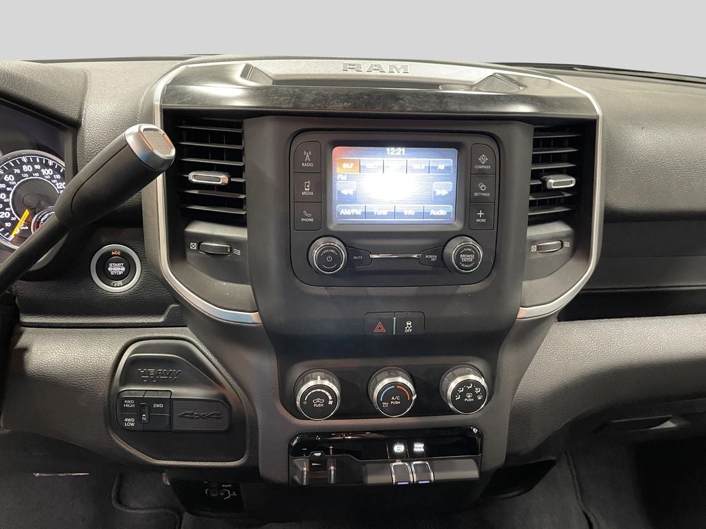 2019 RAM 3500 Big Horn Crew Cab 4x4 8' Box