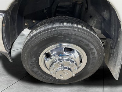 2019 RAM 3500 Big Horn Crew Cab 4x4 8' Box