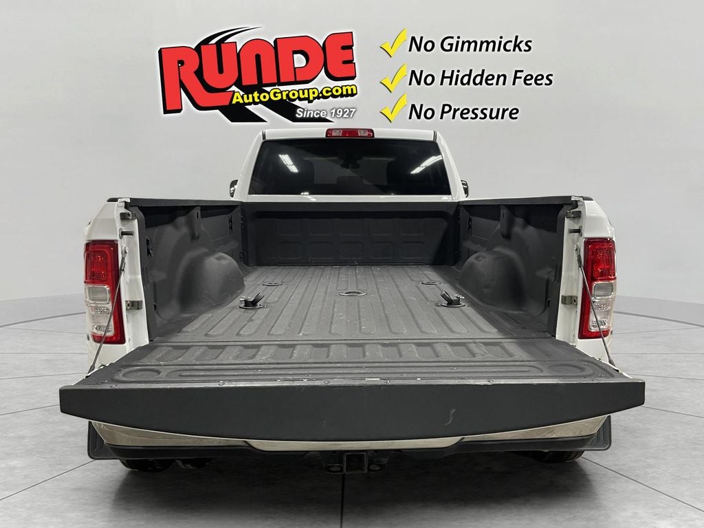 2019 RAM 3500 Big Horn Crew Cab 4x4 8' Box