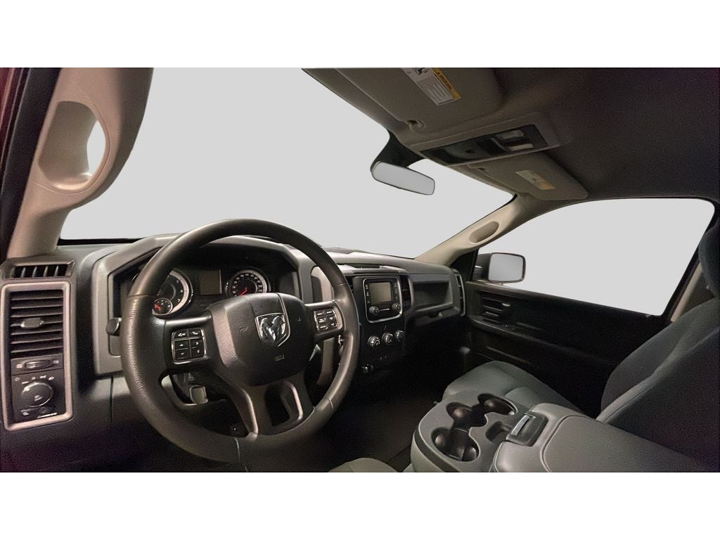 2018 RAM 1500 Express Crew Cab 4x4 5'7" Box