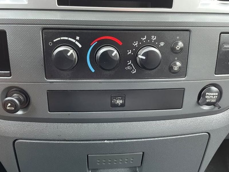 2008 STERLING TRUCK Ram 5500HD Reg Cab 12' Hi NA