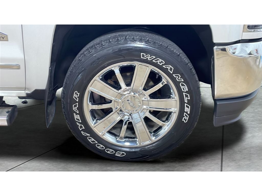 2017 Chevrolet Silverado 1500 High Country