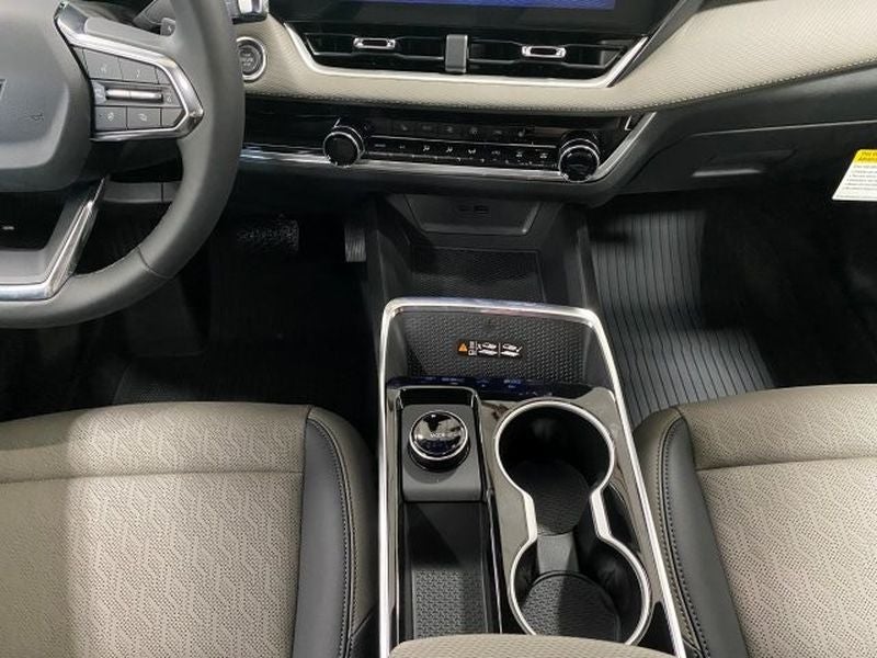 2027 Chevrolet Equinox AWD LT