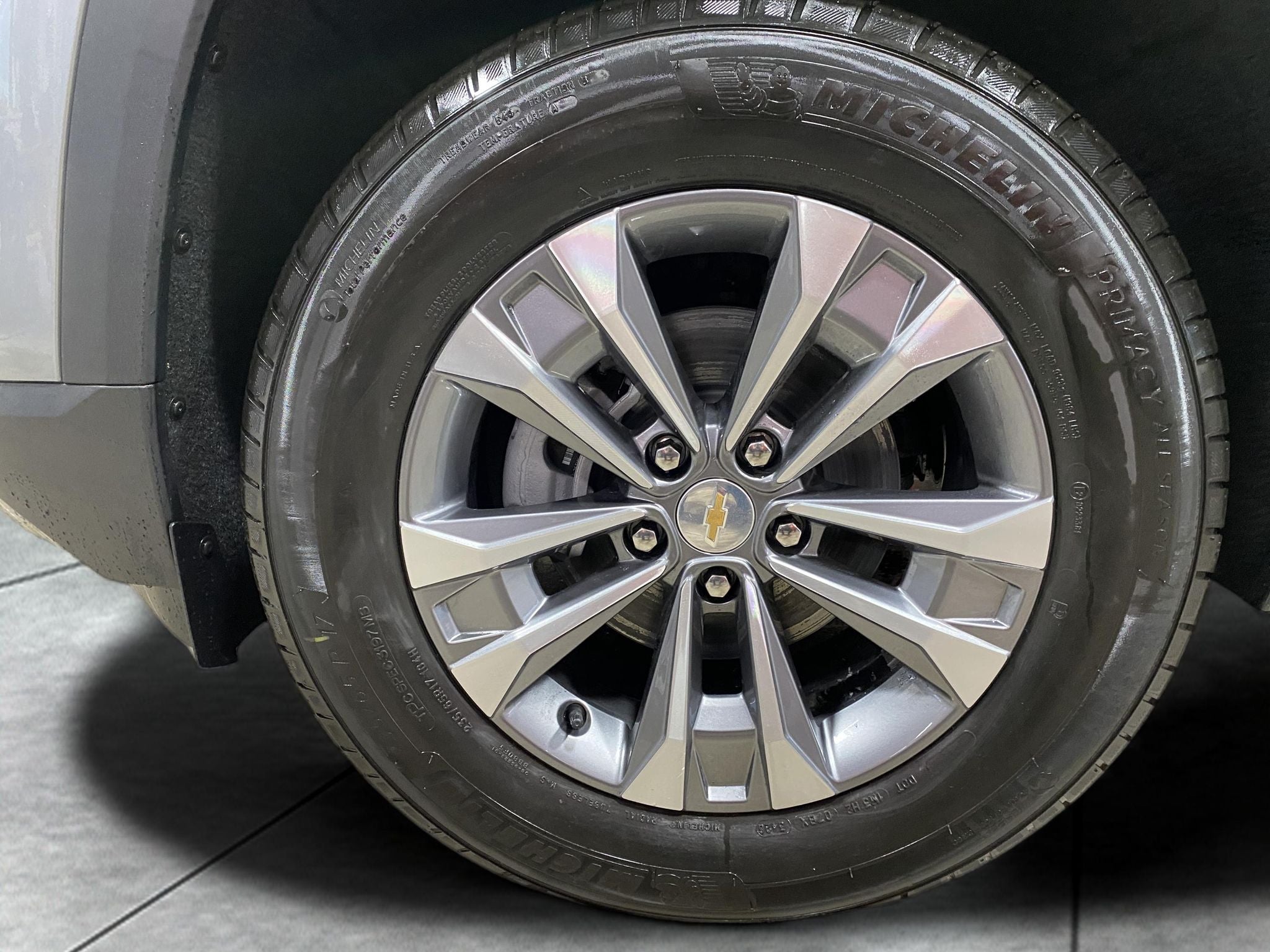 2027 Chevrolet Equinox LT - Photo 15