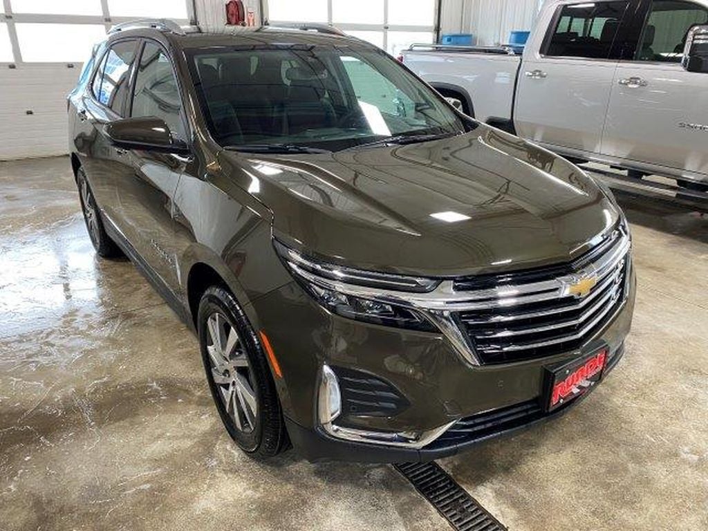 2023 Chevrolet Equinox Premier