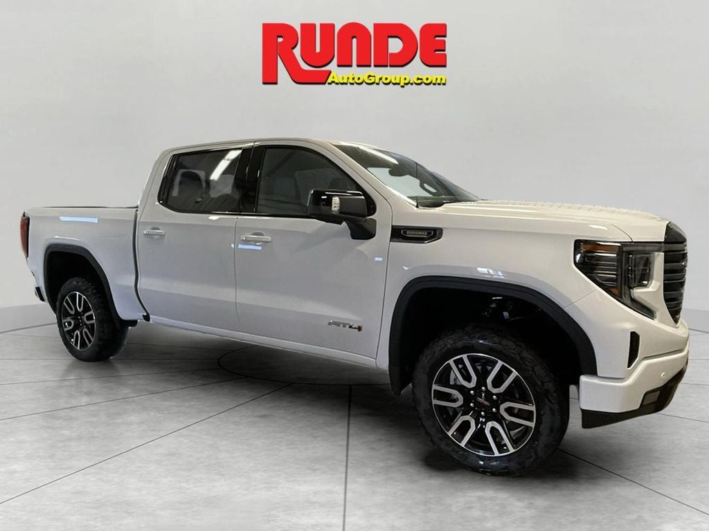 2025 GMC Sierra 1500 AT4