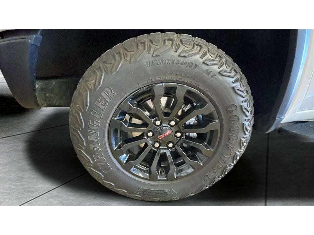 2023 GMC Sierra 1500 AT4X