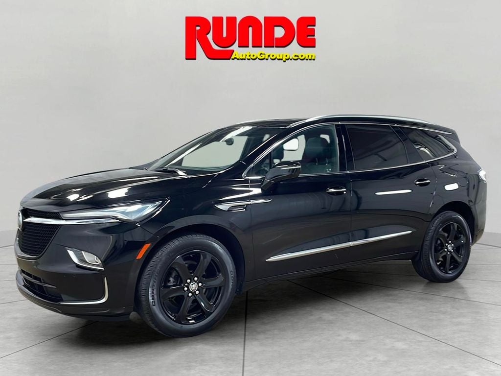 2023 Buick Enclave Essence
