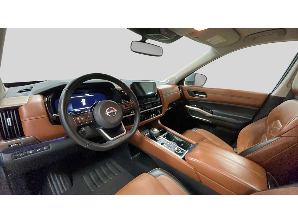 2022 Nissan Pathfinder Platinum