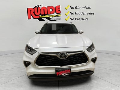 2024 Toyota Highlander LE