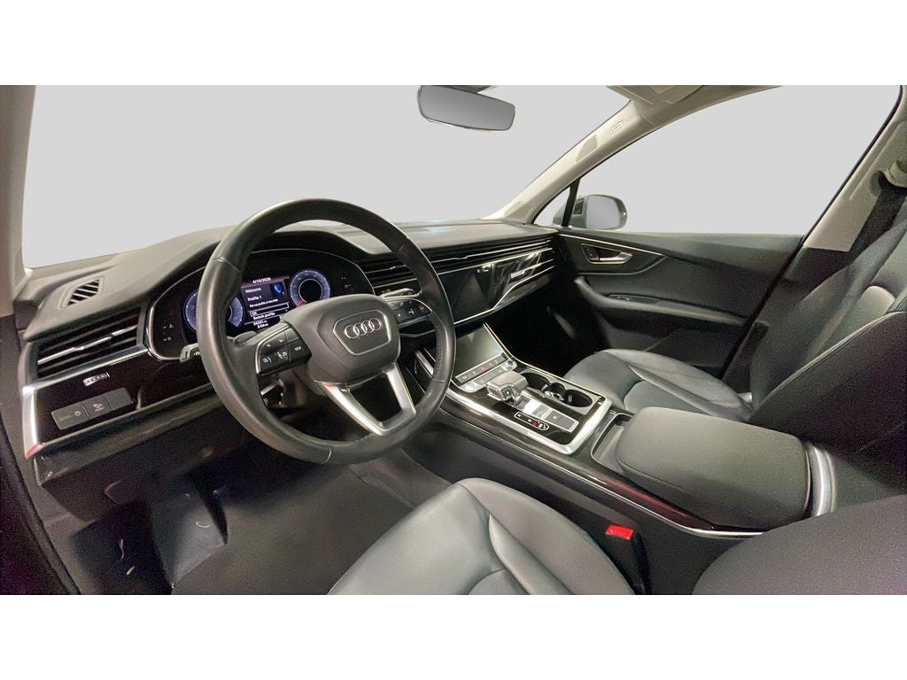 2020 Audi Q7 Premium Plus