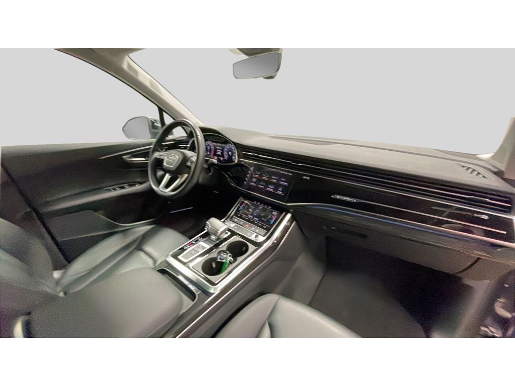 2020 Audi Q7 Premium Plus