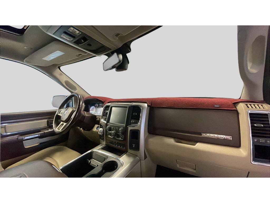 2017 RAM 1500 Laramie Crew Cab 4x4 5'7" Box