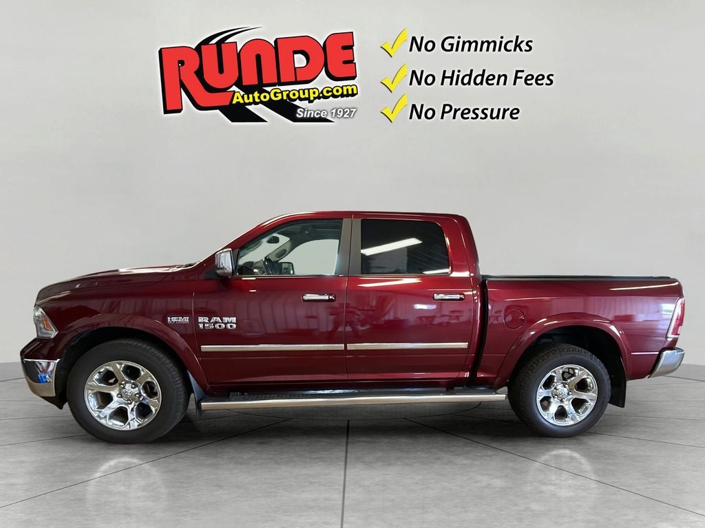 2017 RAM 1500 Laramie Crew Cab 4x4 5'7" Box