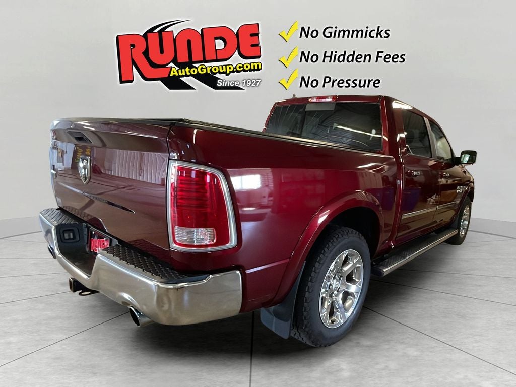 2017 RAM 1500 Laramie Crew Cab 4x4 5'7" Box
