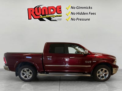 2017 RAM 1500 Laramie Crew Cab 4x4 5'7" Box