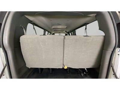 2023 Chevrolet Express Passenger 3500 1LS