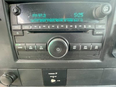 2015 Chevrolet Express Cutaway 3500 1WT