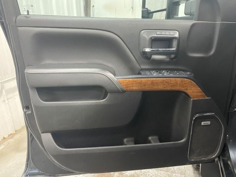 2019 Chevrolet Silverado 2500 HD High Country