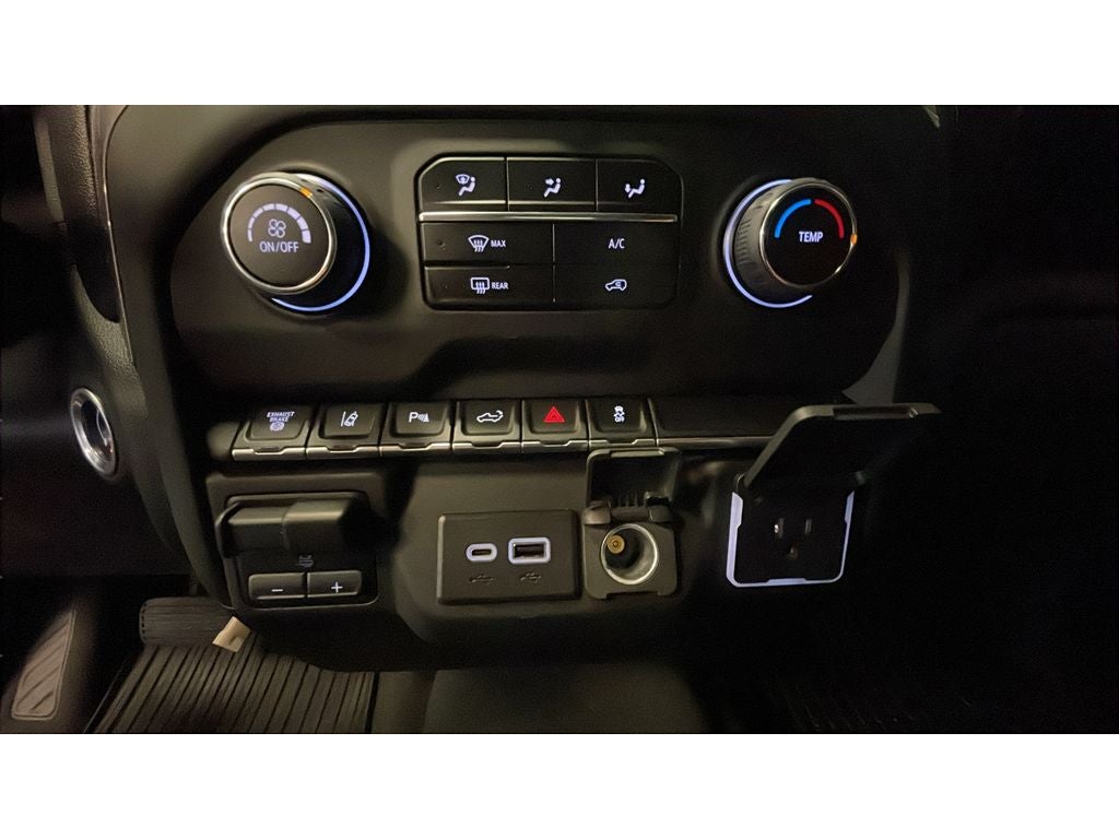 2024 Chevrolet Silverado 2500 HD Custom