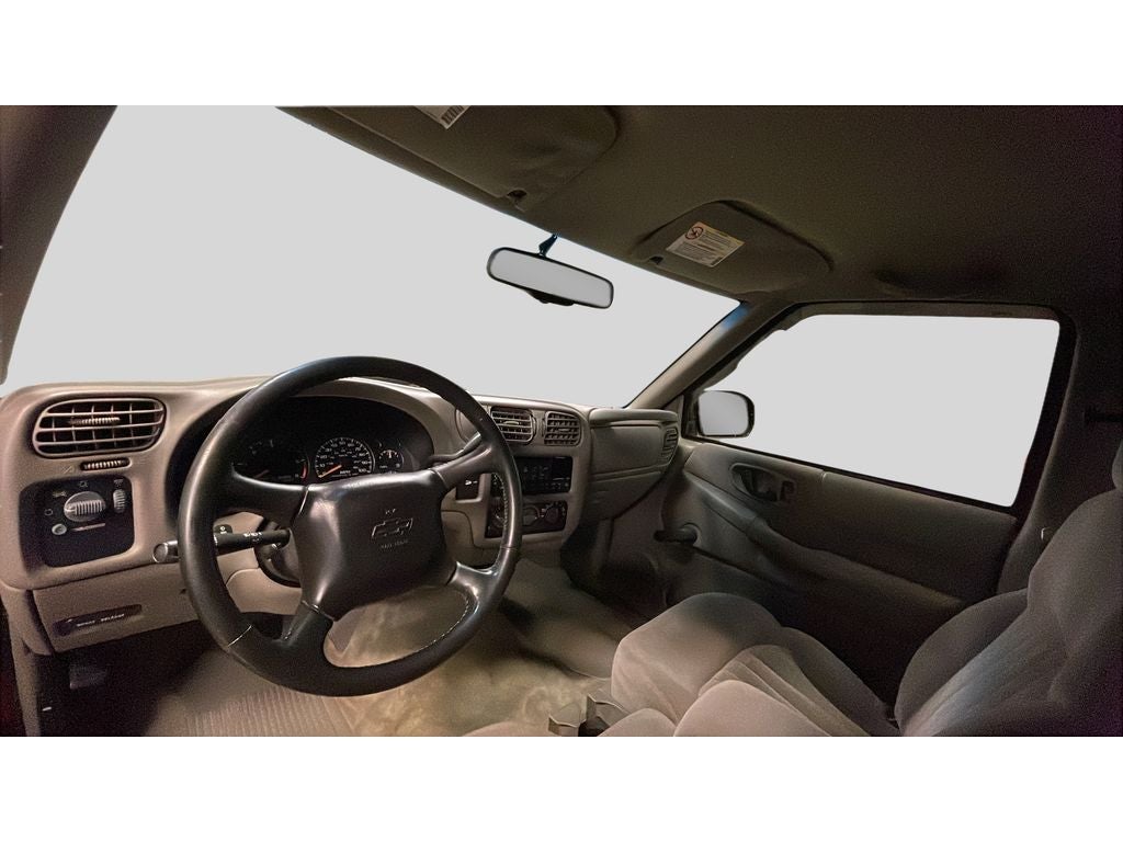 2002 Chevrolet S10 LS