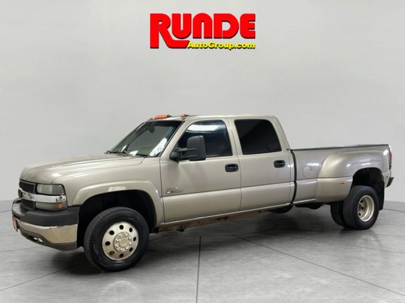2002 Chevrolet Silverado 3500 HD LS