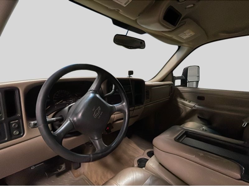 2002 Chevrolet Silverado 3500 HD LS