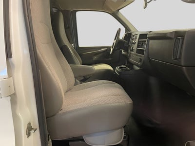 2014 Chevrolet Express Cargo 1500 1WT