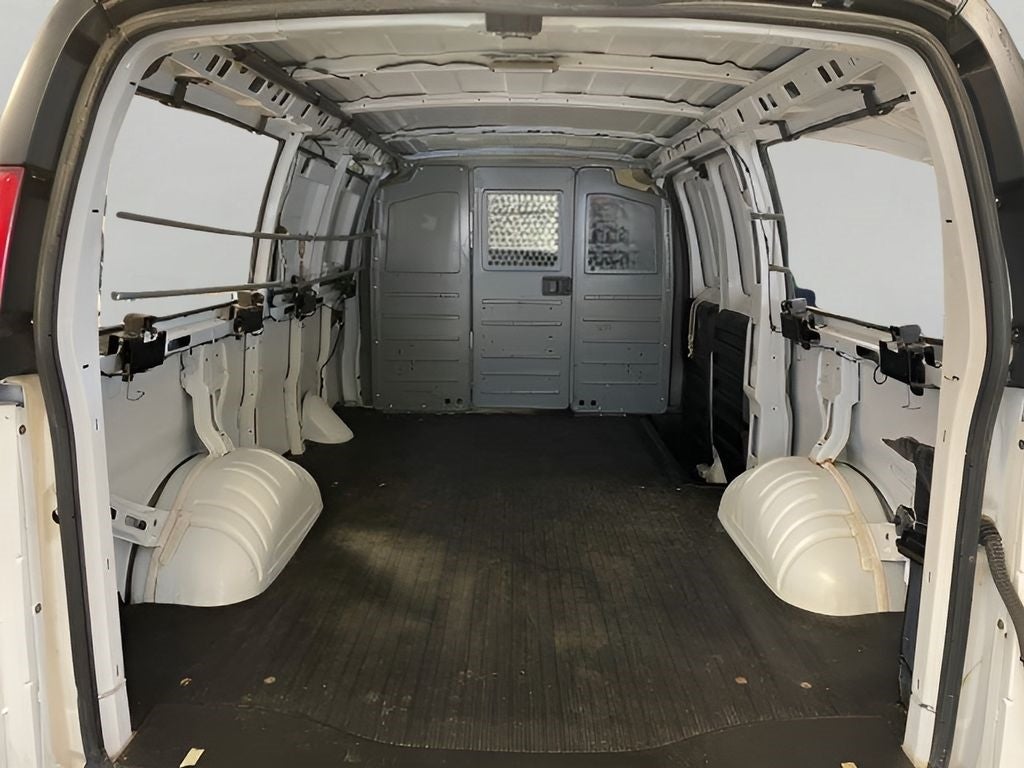 2014 Chevrolet Express Cargo 1500 1WT