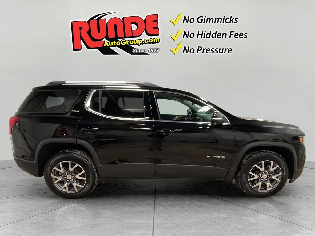 2023 GMC Acadia SLT