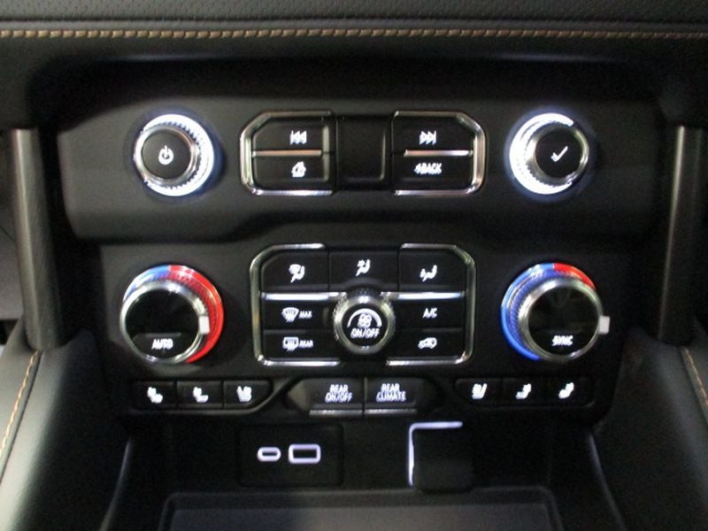 2023 GMC Yukon AT4