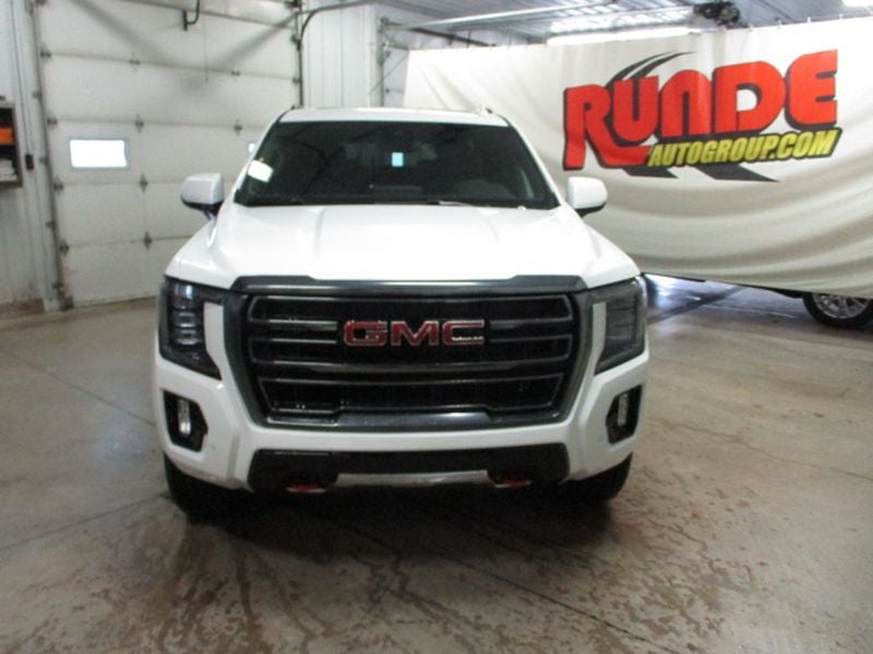 2023 GMC Yukon AT4