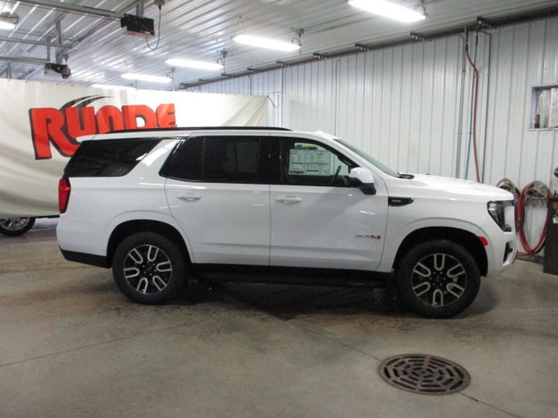 2023 GMC Yukon AT4