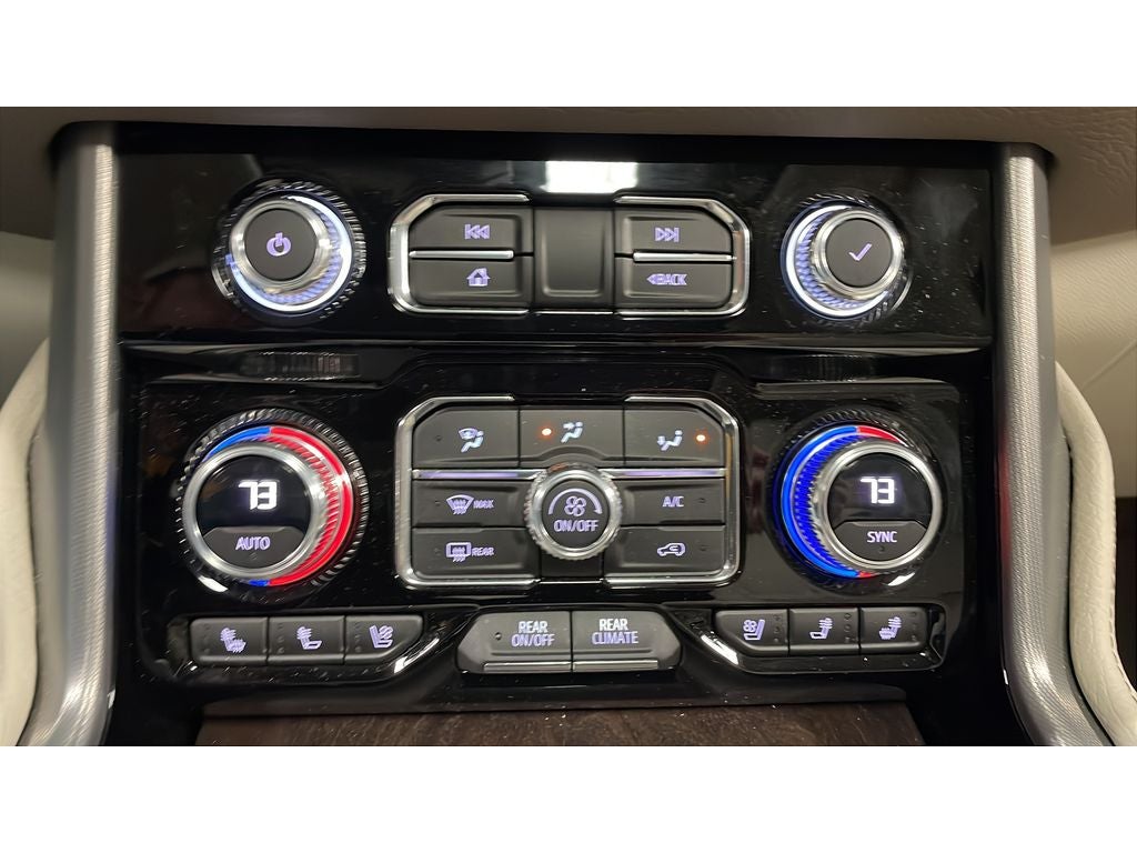 2023 GMC Yukon XL Denali