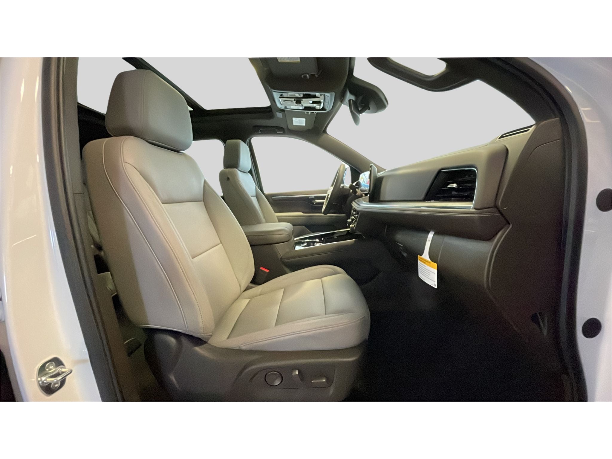 2027 Chevrolet Suburban LT