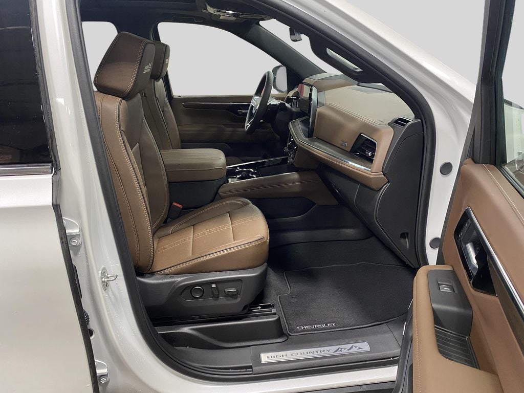 2025 Chevrolet Suburban High Country