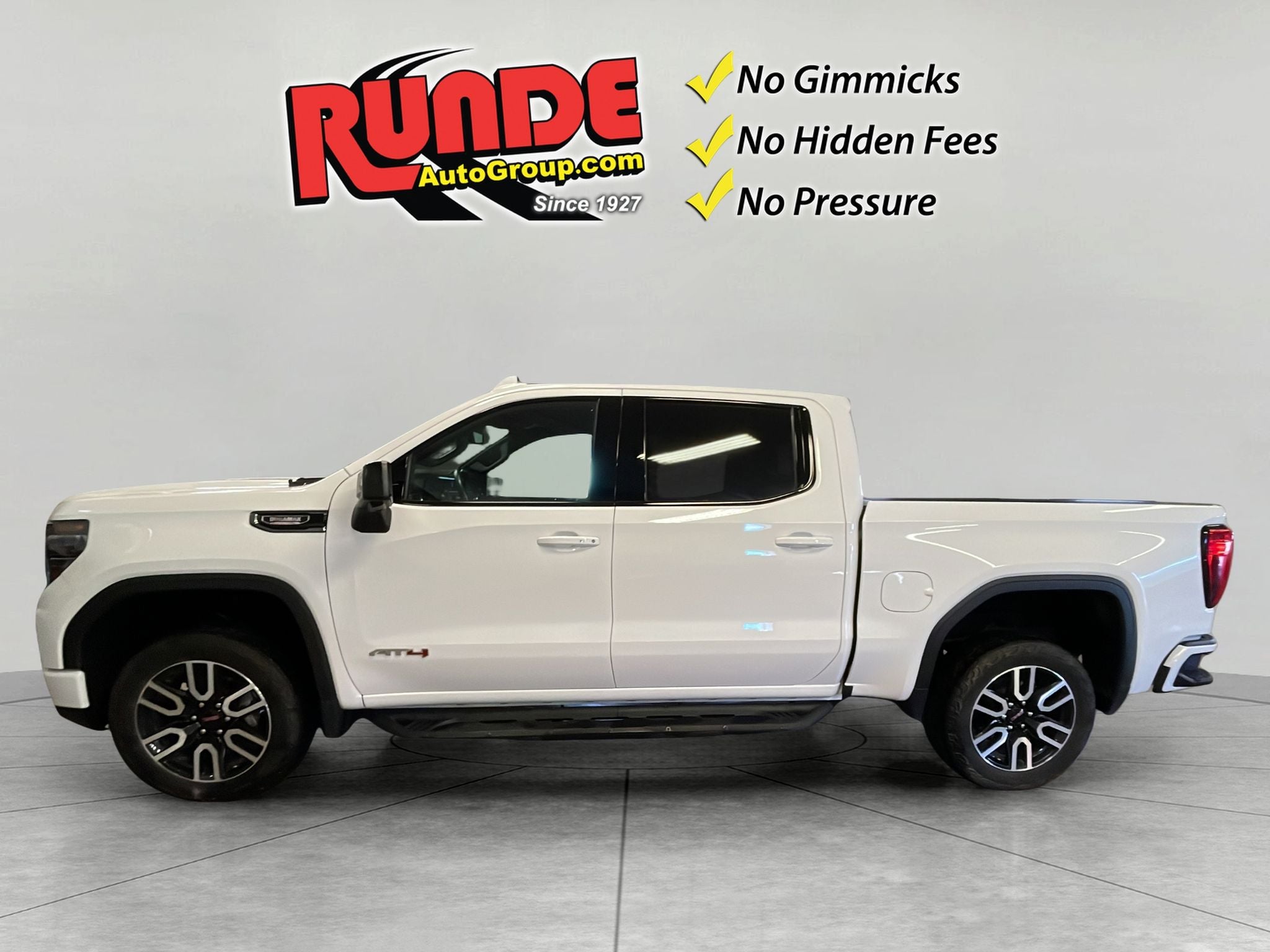 2023 GMC Sierra 1500 AT4