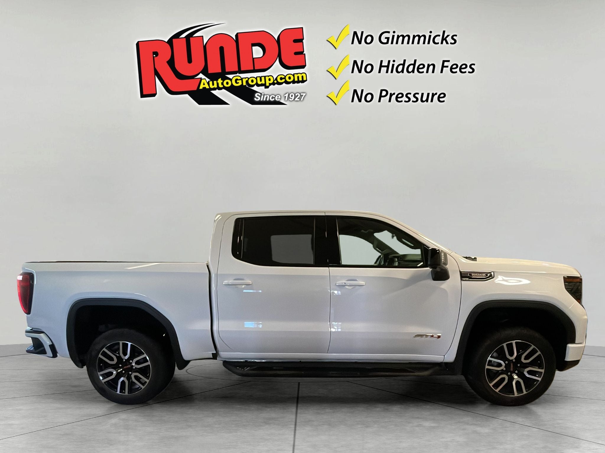 2023 GMC Sierra 1500 AT4