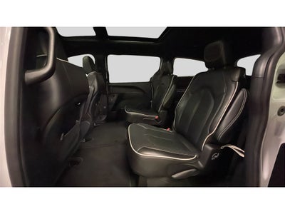 2024 Chrysler Pacifica Limited AWD