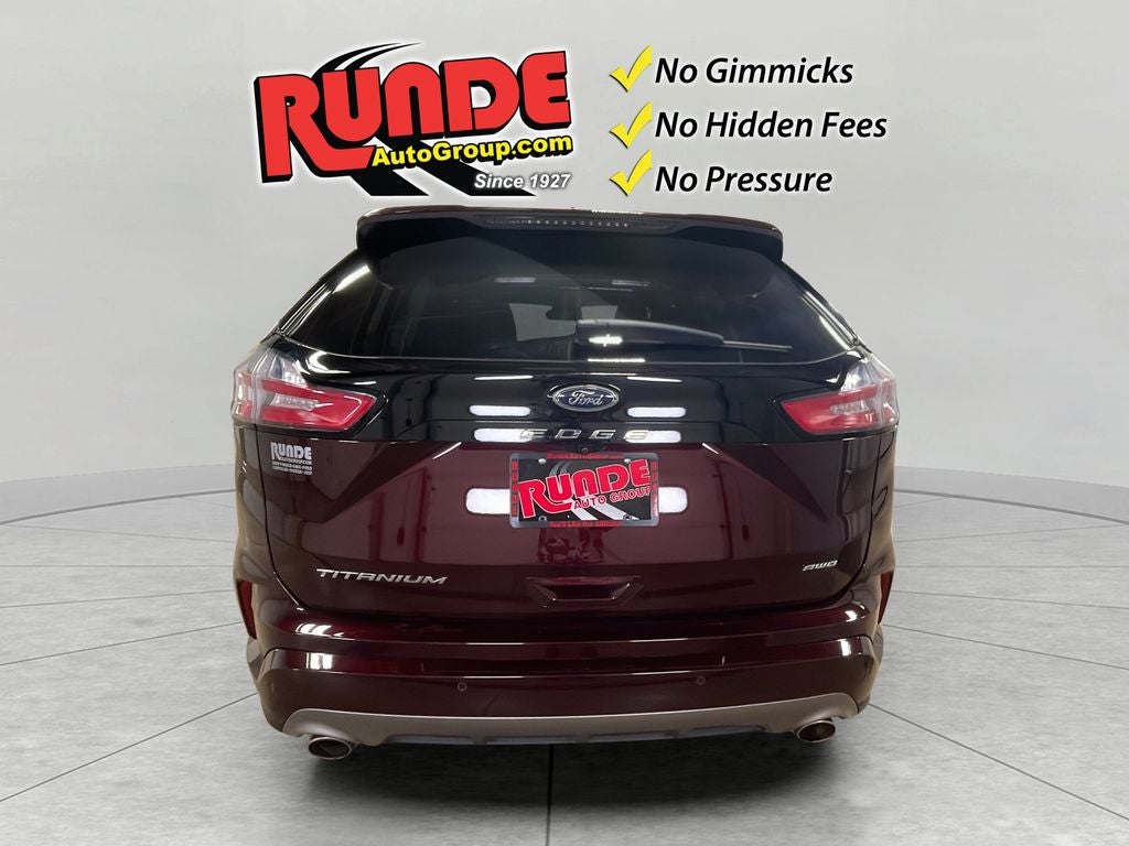 2022 Ford Edge Titanium