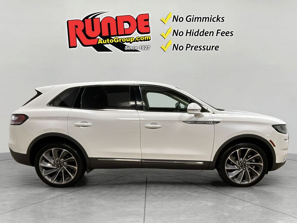 2022 Lincoln Nautilus Reserve