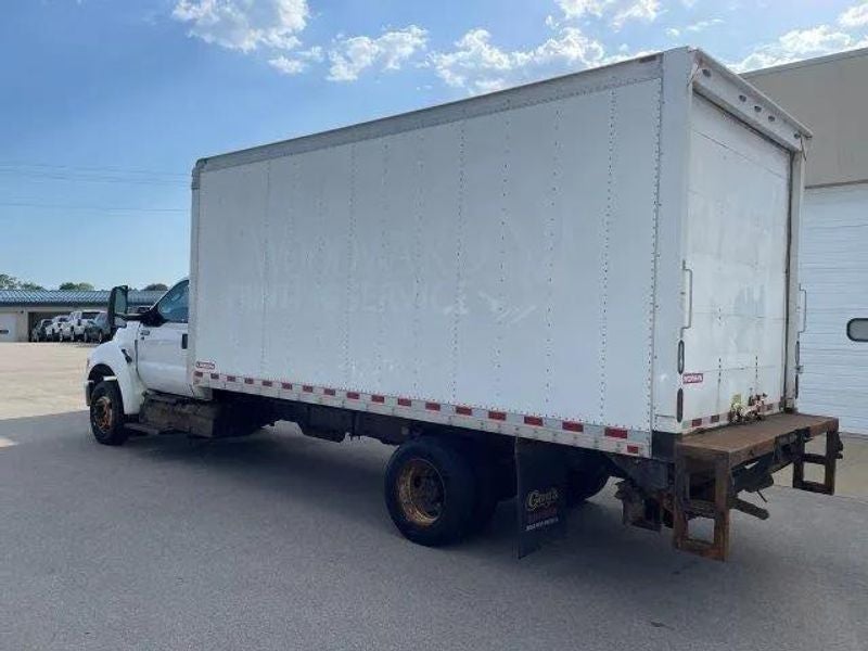 2015 Ford Super Duty F-650 Pro Load XL