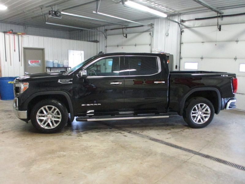 2020 GMC Sierra 1500 SLT
