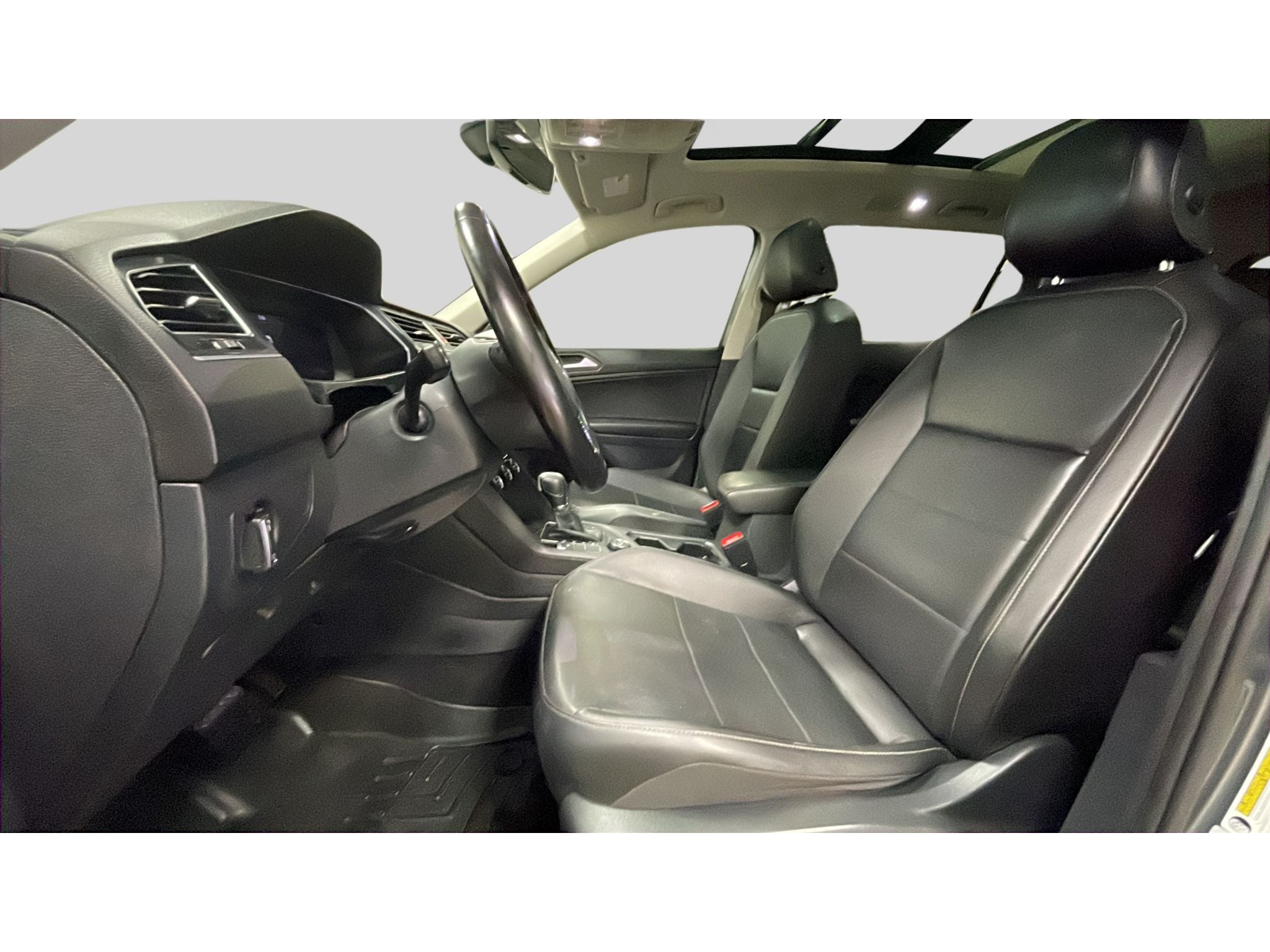 2019 Volkswagen Tiguan 2.0T SEL