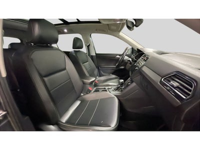 2019 Volkswagen Tiguan 2.0T SEL